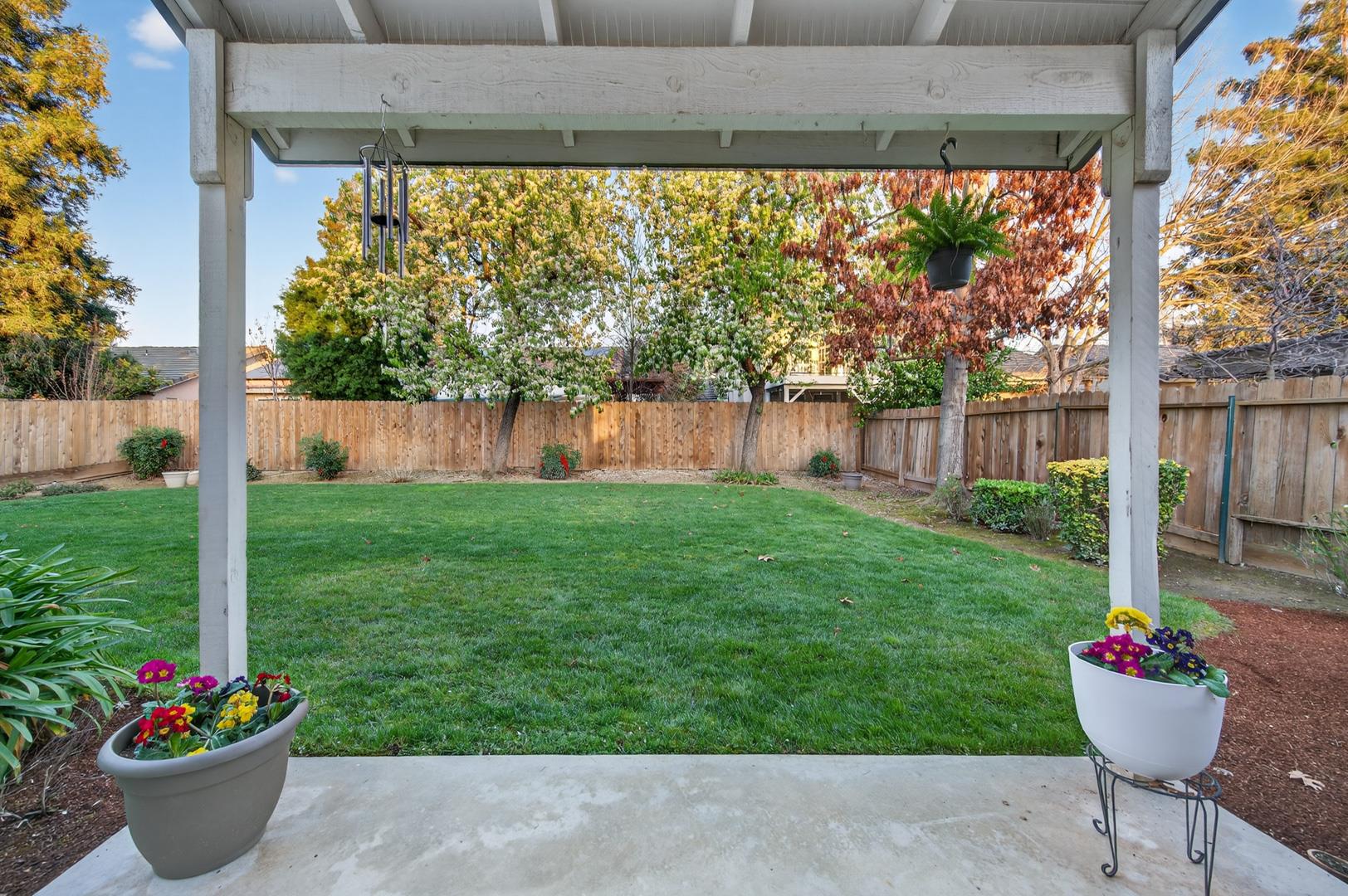 8652 N Sierra Vista Ave, photo 40