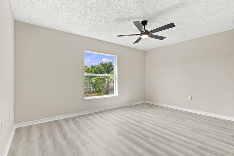 Photo 22 of 6614 Gentle Oaks Dr N, Jacksonville, FL 32244, photographed by Megapixeler