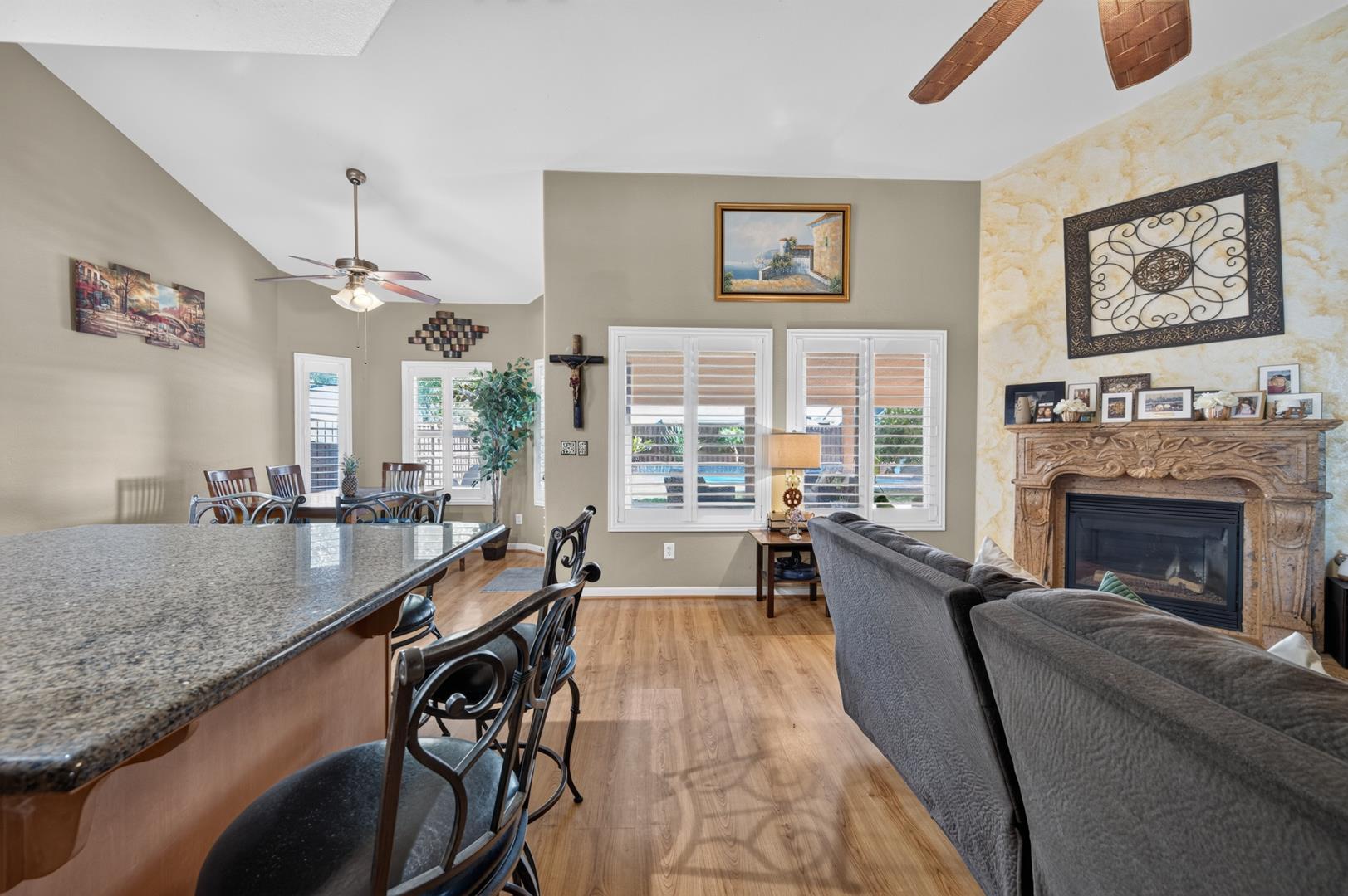 7073 W San Madele Ave, photo 52