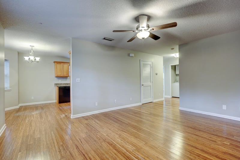 Family Room at 371 4th St, Atlantic Beach, FL 32233