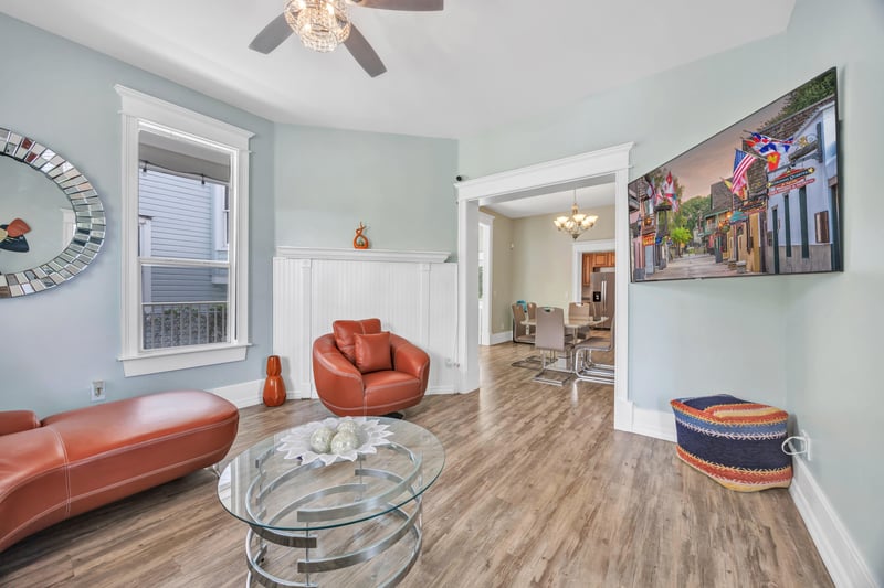 Photo 9 of 138 7th St W, Jacksonville, FL 32206, photographed by Megapixeler