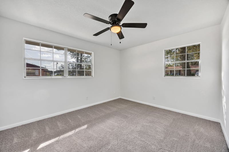 Photo 28 of 947 Grove Park Dr E, Orange Park, FL 32073, photographed by Megapixeler