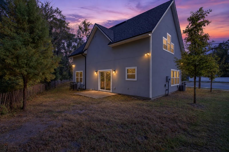 Rear exterior at day-to-dusk, photographed by Megapixeler on Lem Turner Rd, Jacksonville