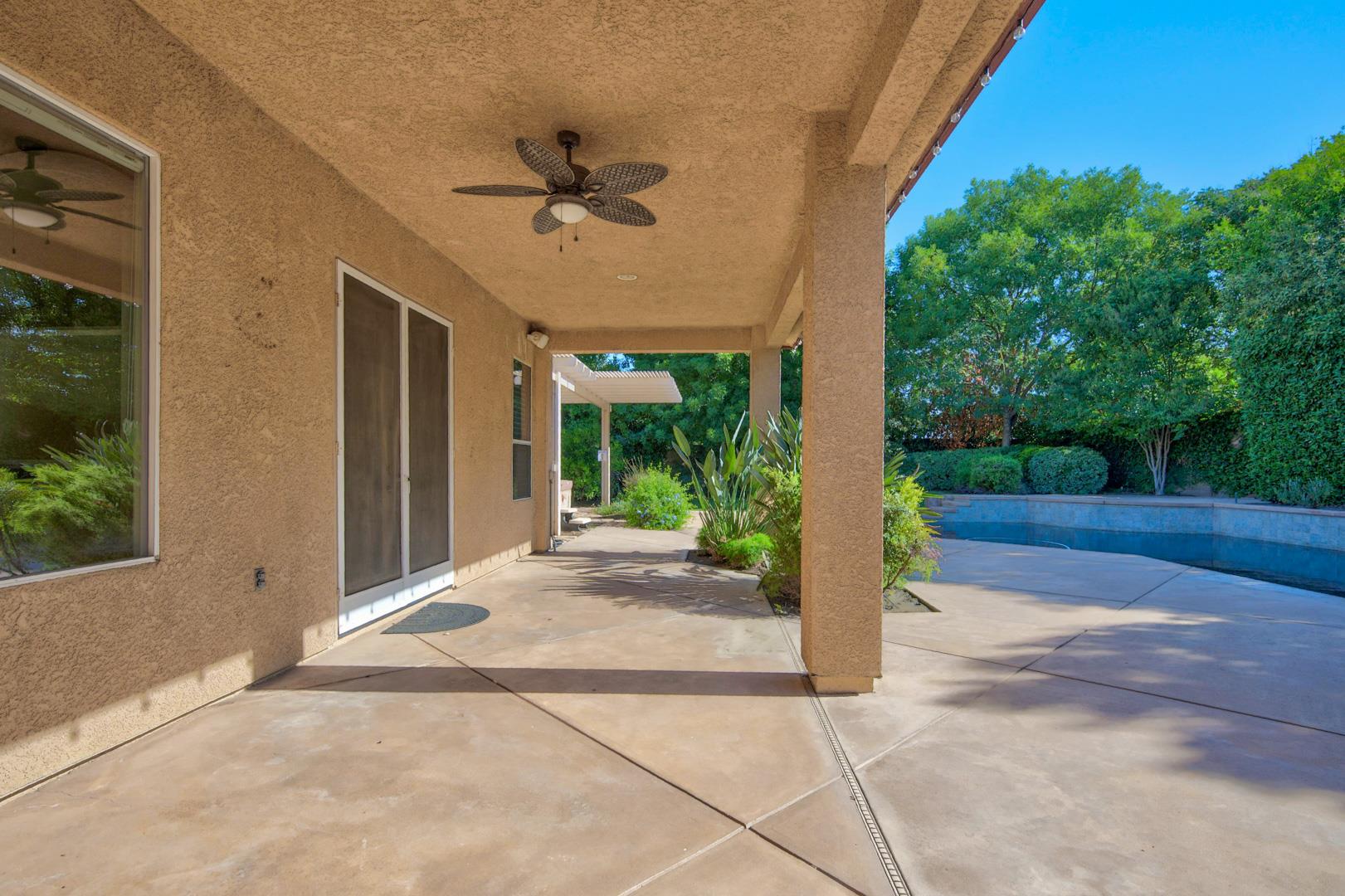 11 W Jordan Ave, photo 75