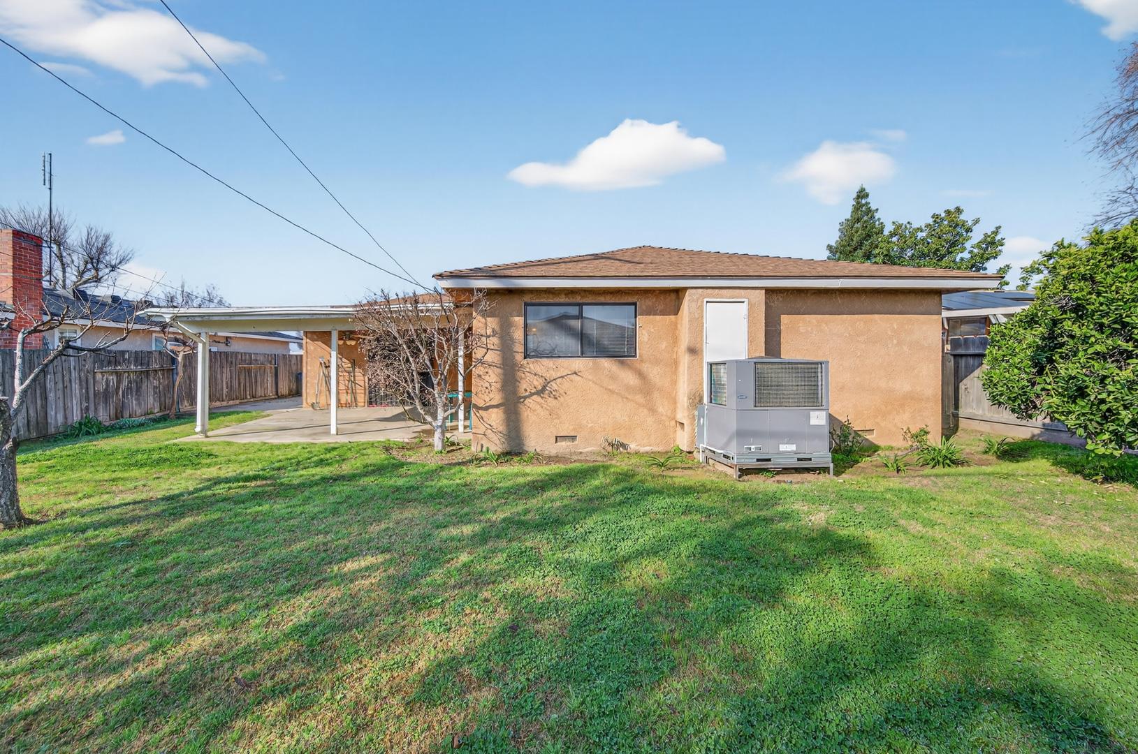 1335 Cindy Ave, photo 39