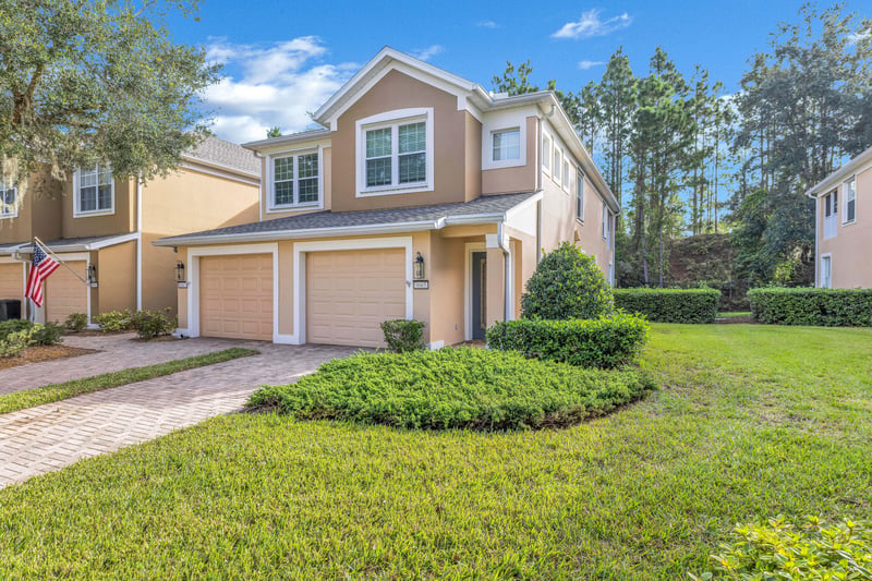 Photo 2 of 8665 Little Swift Cir, Jacksonville, FL 32256, photographed by Megapixeler