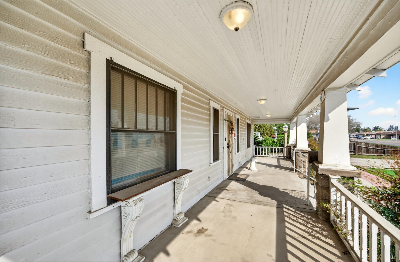 435 N Alta Ave, photo 16