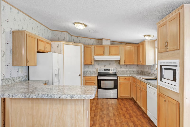 Photo 12 of 1276 Floyd St, Fleming Island, FL 32003, photographed by Megapixeler