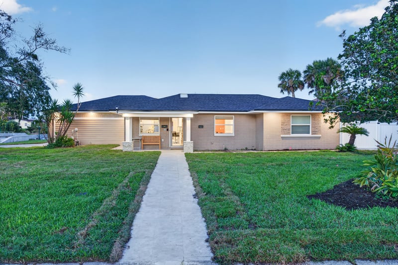 Listing photo of 1525 8th St N, Jacksonville Beach, FL