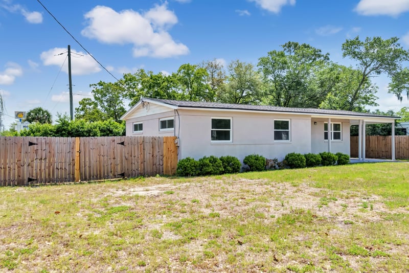Photo 9 of 2751 Lansdowne Dr, Jacksonville, FL 32211, photographed by Megapixeler