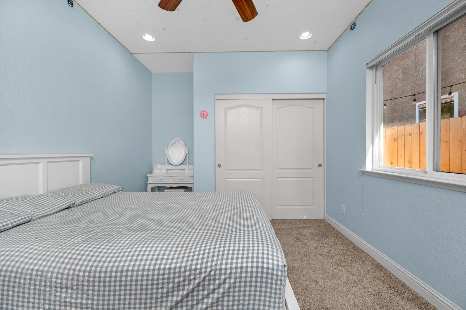 2145 S Eddy Ave, photo 37