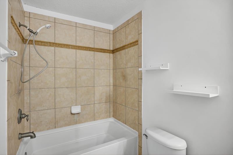 Photo 23 of 1472 Pitney Cir, Jacksonville, FL 32225, photographed by Megapixeler