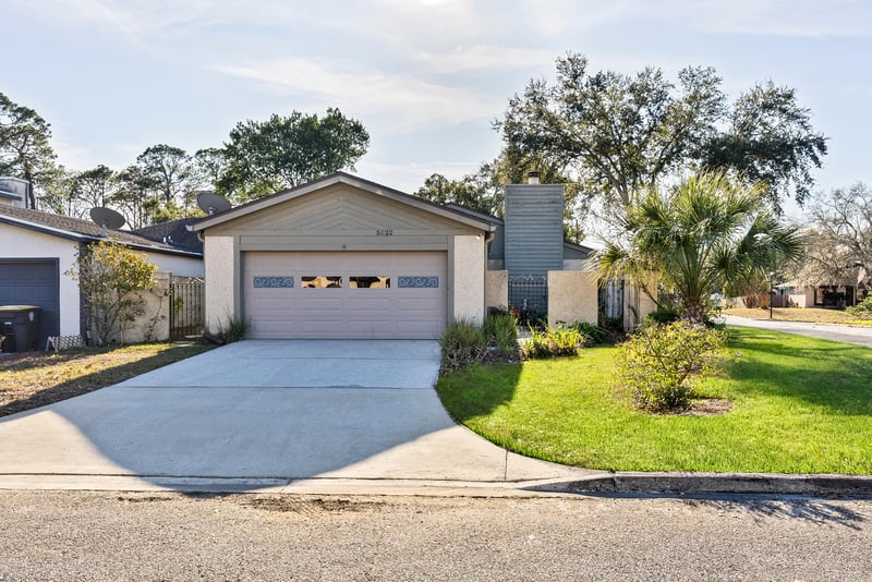 Photo 3 of 5522 La Moya Ave, Jacksonville, FL 32210, photographed by Megapixeler