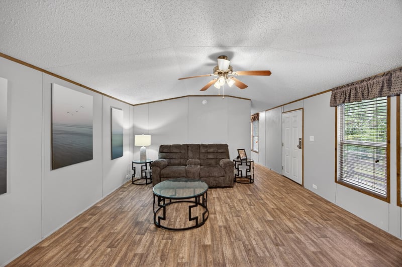 Photo 4 of 7631 Bob O Link Rd, Jacksonville, FL 32219, photographed by Megapixeler