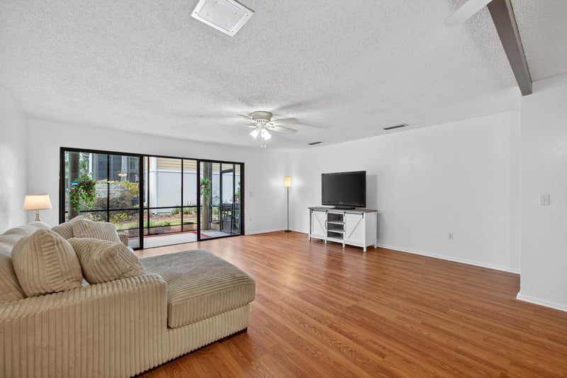 Photo 9 of 7936 Los Robles Ct #7936, Jacksonville, FL 32256, photographed by Megapixeler