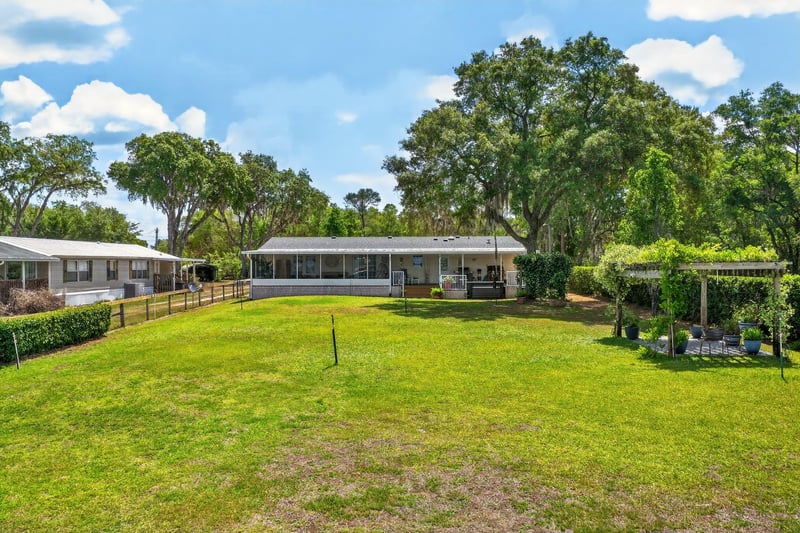 Photo 58 of 141 Kitty Ave, Interlachen, FL 32148, photographed by Megapixeler