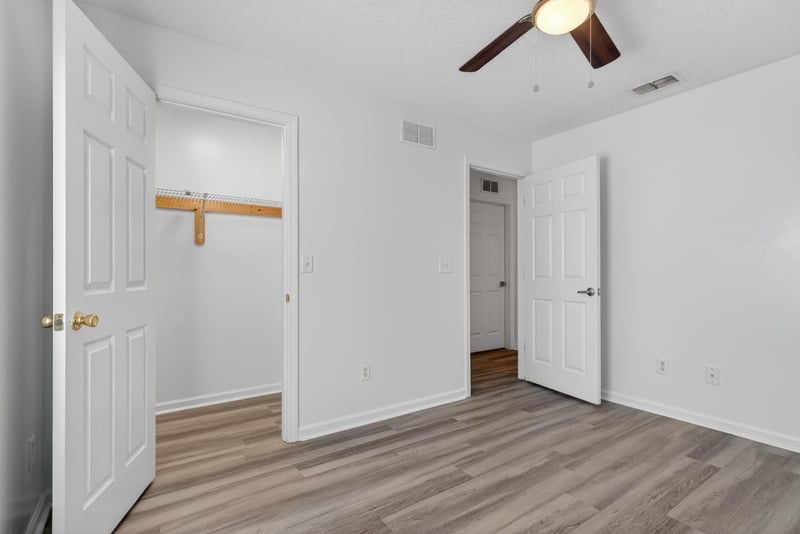 Photo 34 of 7926 Jasper Ave, Jacksonville, FL 32211, photographed by Megapixeler