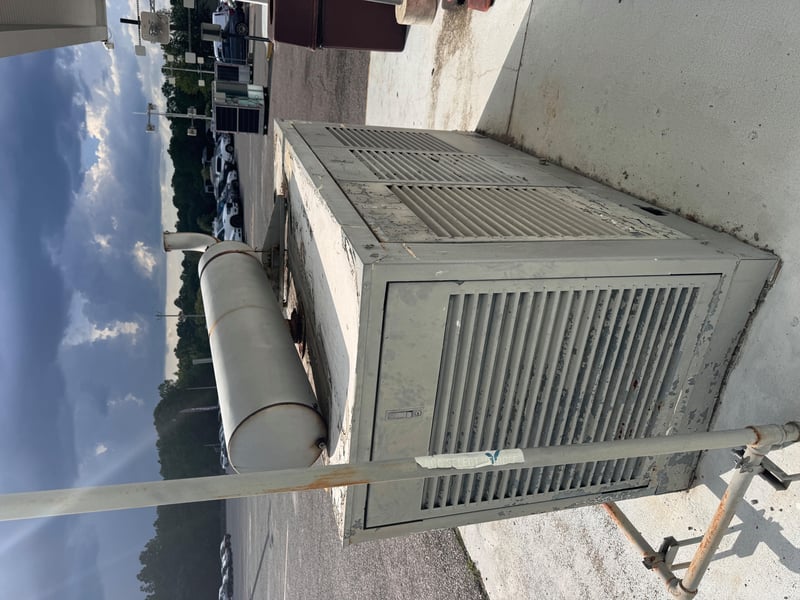Rooftop condenser unit and ductwork at 11700 New Kings Rd, Jacksonville, FL 32219
