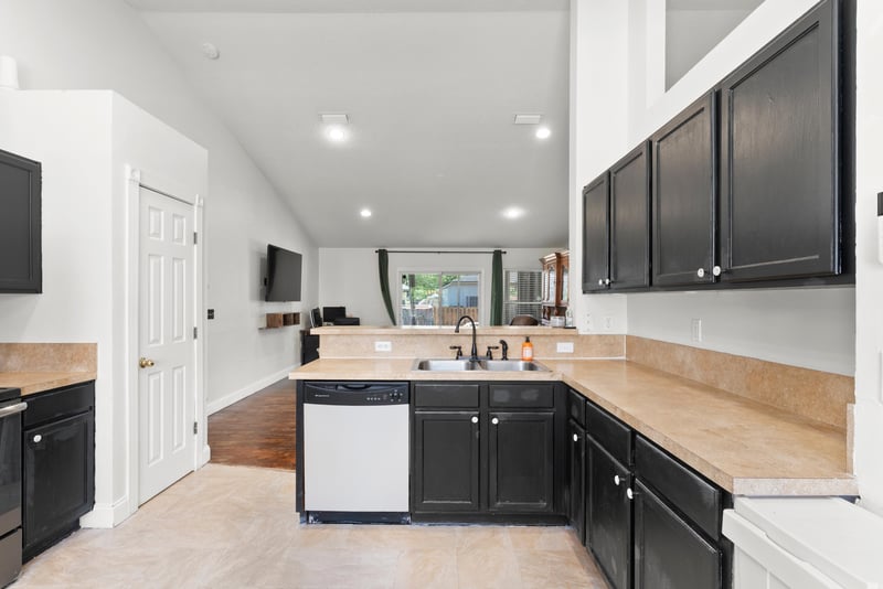 Photo 10 of 3808 Falcon Crest Dr, Green Cove Springs, FL 32043, photographed by Megapixeler