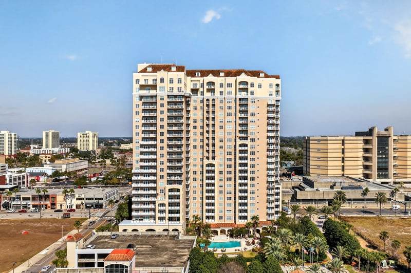 Photo 5 of 400 E Bay St #1502, Jacksonville, FL 32202, photographed by Megapixeler
