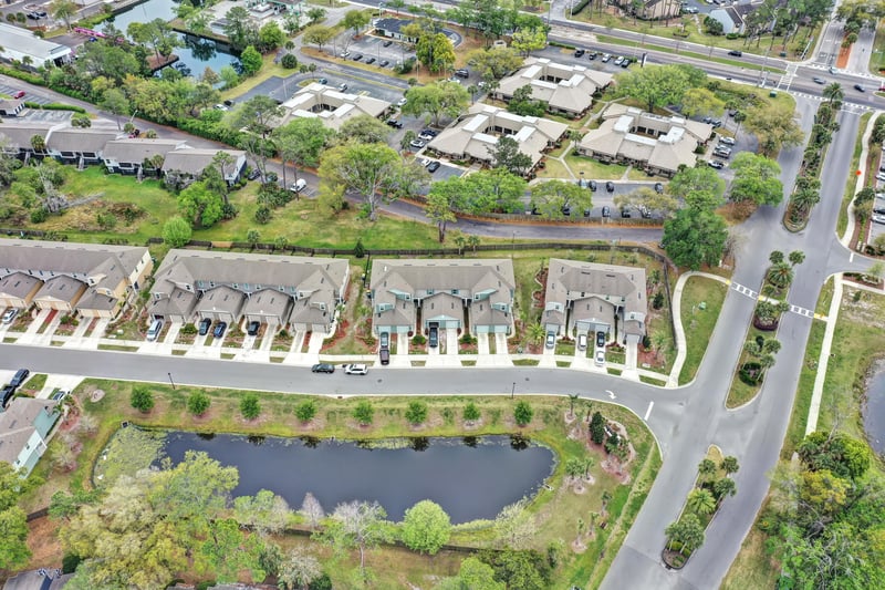 Photo 33 of 8115 Echo Springs Rd, Jacksonville, FL 32256, photographed by Megapixeler