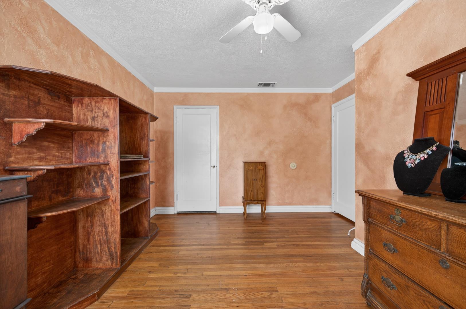 35 E Garland Ave, photo 22