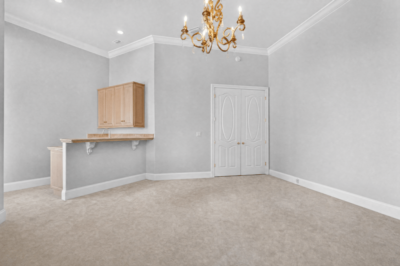 Empty flex room off the primary suite at 344 Broward Rd, Jacksonville, FL