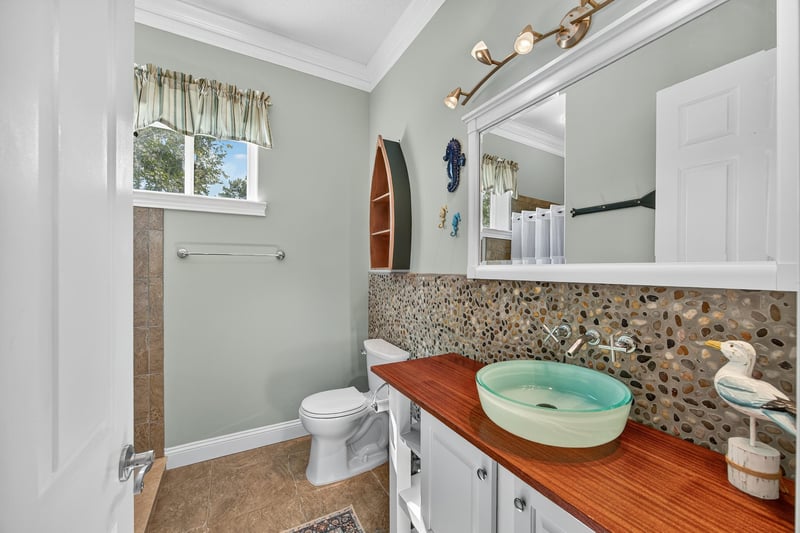 Photo 65 of 301 Saratoga Dr, Satsuma, FL 32189, photographed by Megapixeler