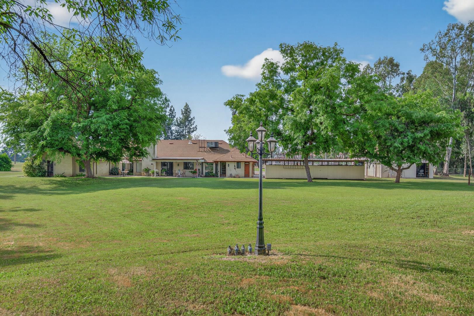 11640 E Sierra Ave, photo 57