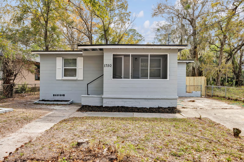 Photo 1 of 1750 W 29th St, Jacksonville, FL 32209, photographed by Megapixeler