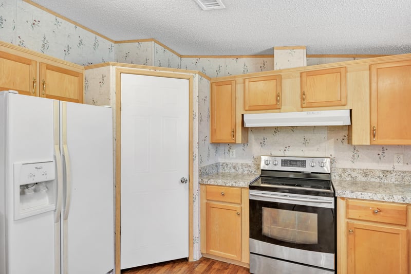 Photo 14 of 1276 Floyd St, Fleming Island, FL 32003, photographed by Megapixeler