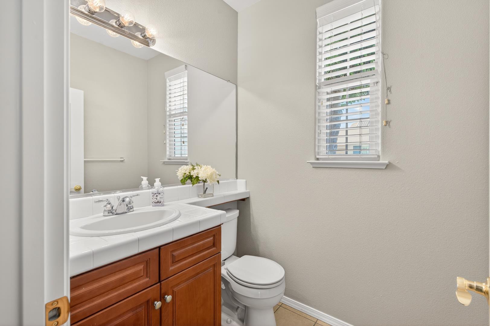 714 W Riviera Ln, photo 19