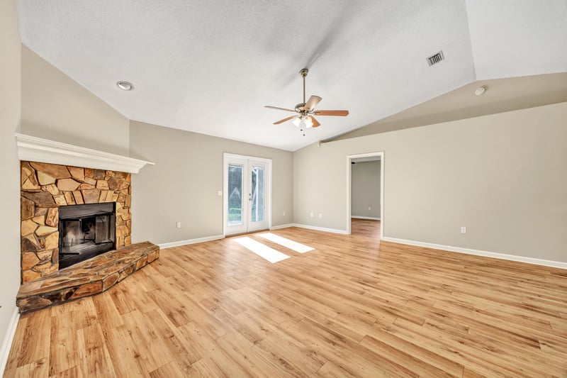 Photo 11 of 1875 Country Meadows Ln, Middleburg, FL 32068, photographed by Megapixeler