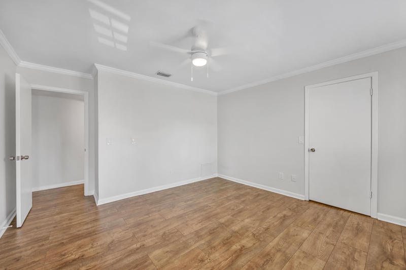 Photo 19 of 2912 St Johns Ave unit 18, Jacksonville, FL 32205, photographed by Megapixeler