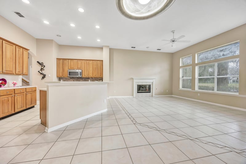 Photo 13 of 13850 Windsor Crown Ct E, Jacksonville, FL 32225, photographed by Megapixeler