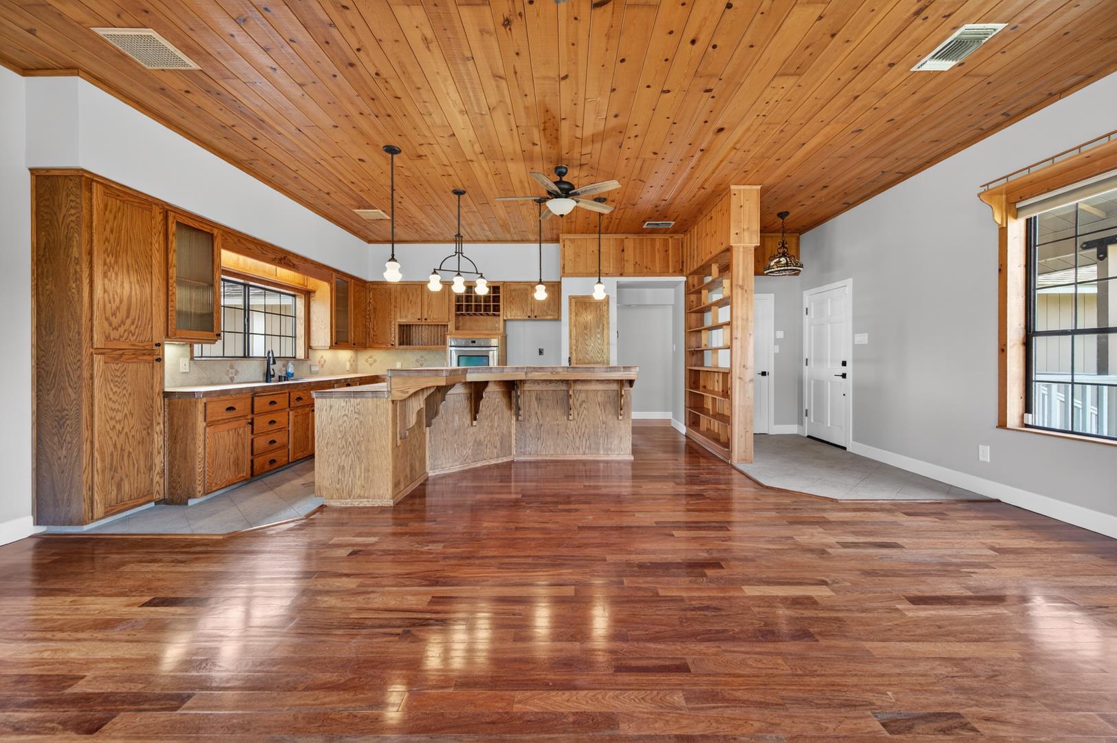 30919 Auberry Rd, photo 45