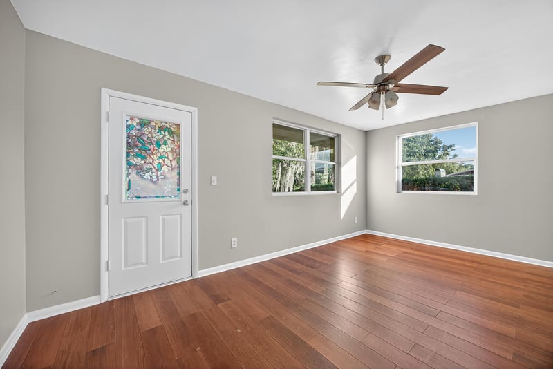 Photo 12 of 1355 Lamanto Ave E, Jacksonville, FL 32211, photographed by Megapixeler