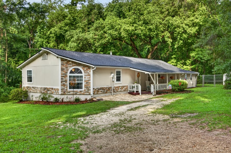 Photo 1 of 2140 Tom Thumb Rd, Middleburg, FL 32068, photographed by Megapixeler