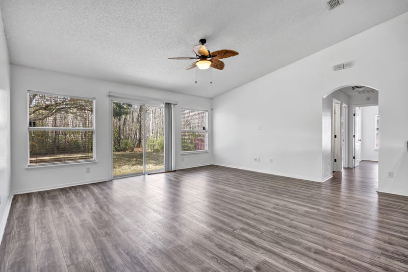 Photo 32 of 10176 Lancashire Dr, Jacksonville, FL 32219, photographed by Megapixeler
