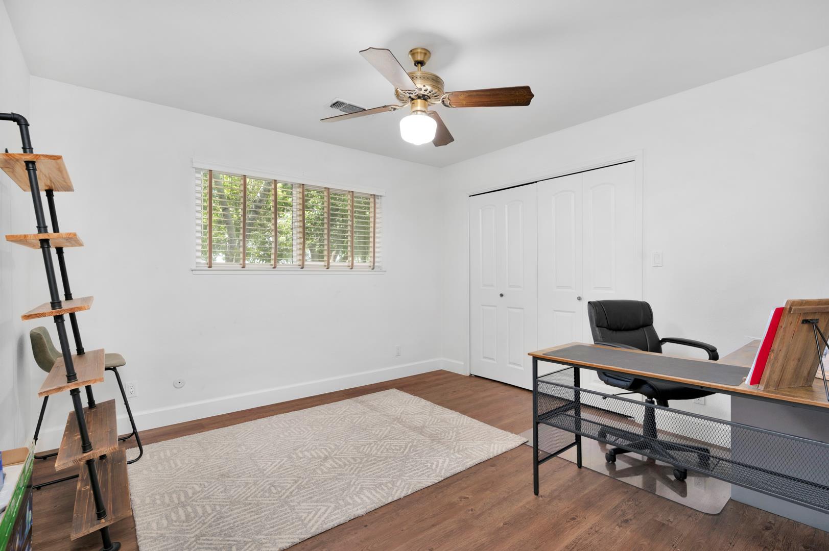 7856 S Del Rey Ave, photo 40