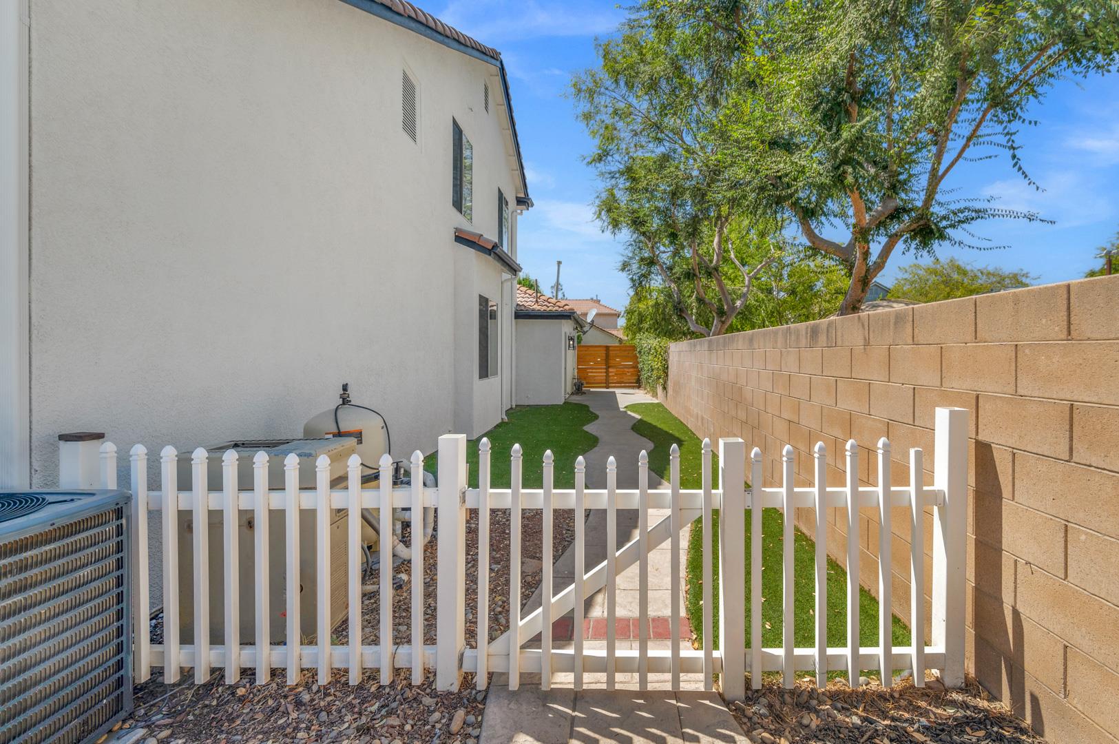 3456 Sample Ave, photo 58