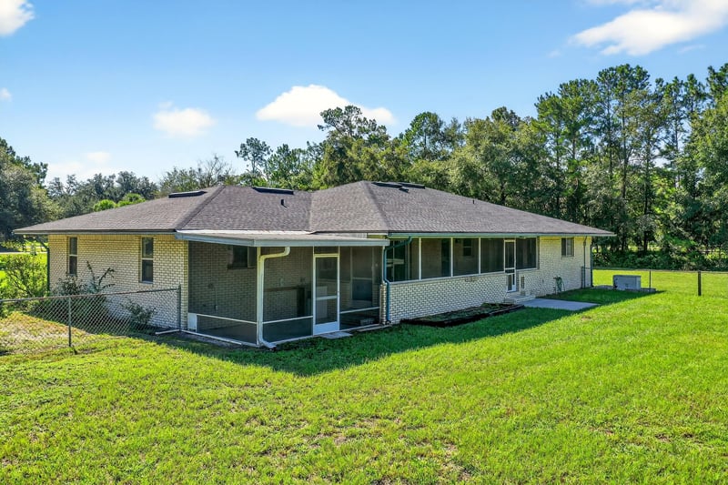 Photo 34 of 4041 Saddlehorn Trail, Middleburg, FL 32068, photographed by Megapixeler