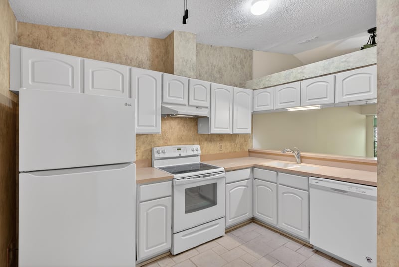 Photo 10 of 3801 Crown Point Rd unit 1294, Jacksonville, FL 32257, photographed by Megapixeler