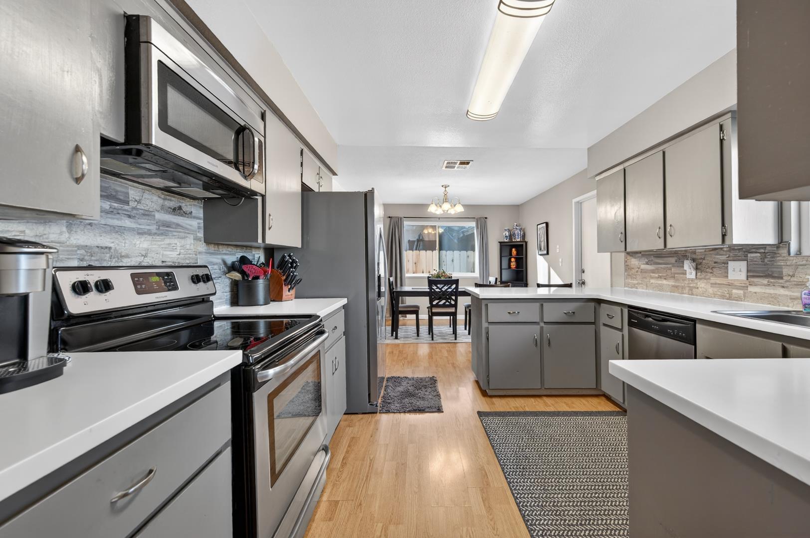 1506 Robinwood Ave, photo 20