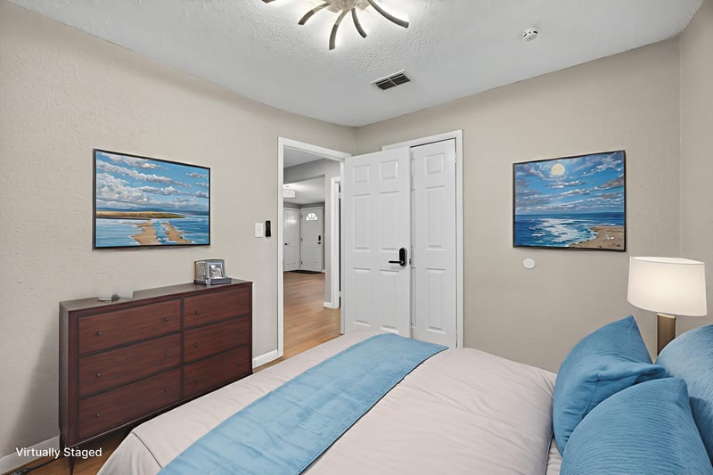 Photo 31 of 5216 Doncaster Ave, Jacksonville, FL 32208, photographed by Megapixeler