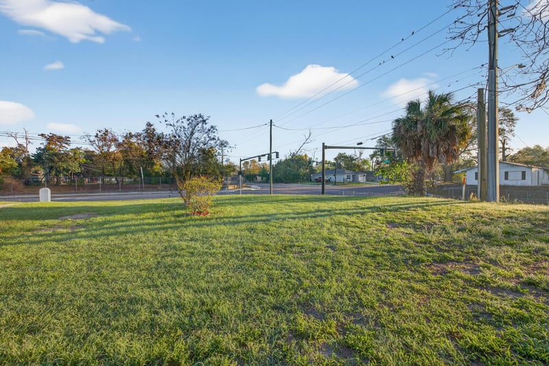Photo 47 of 8112 Devoe St, Jacksonville, FL 32220, photographed by Megapixeler