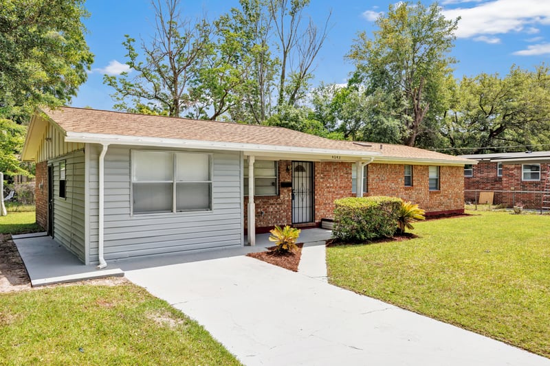 Photo 2 of 4043 Marland St, Jacksonville, FL 32209, photographed by Megapixeler