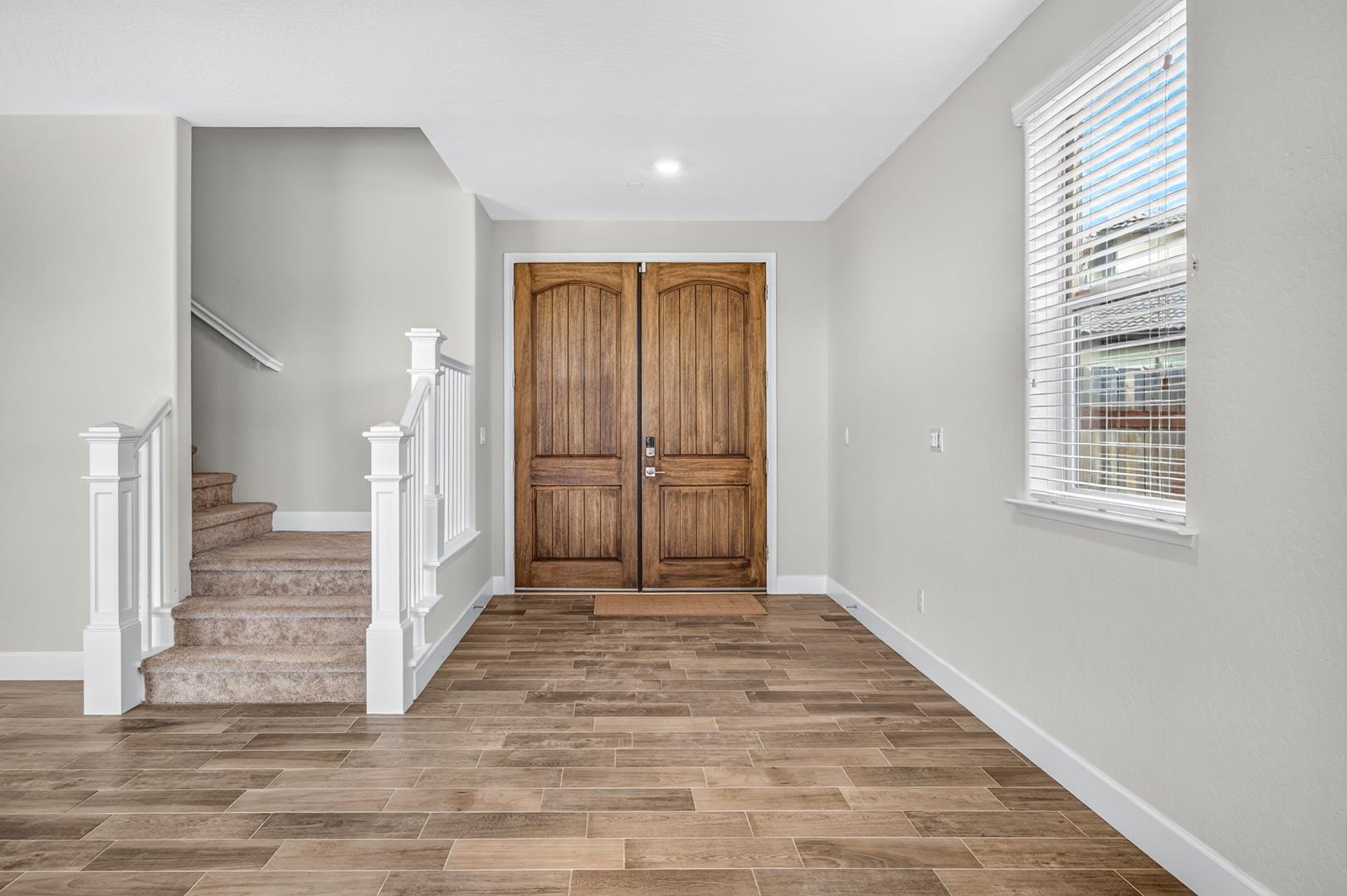 20175 Hazelwood Ln, photo 23
