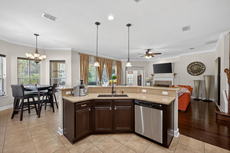 Photo 23 of 1033 Southern Hills Dr, Orange Park, FL 32065, photographed by Megapixeler