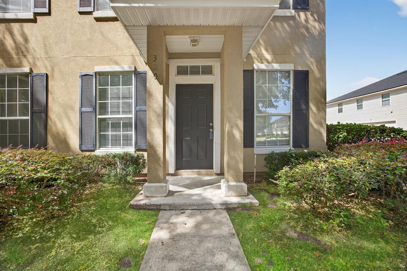 Photo 5 of 320 Pecan Grove Dr, Orange Park, FL 32073, photographed by Megapixeler